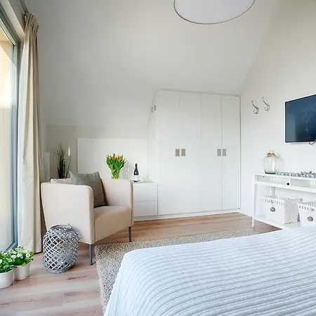 Ostsee - Reetdachhaus Nr 32 Sonnendeck Im Ferienhaus Heiligenhafen