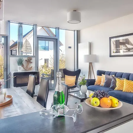 Ostsee - Reetdachhaus Nr 32 